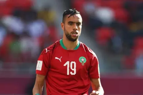 تمريراته دقيقة بنسبة 61%.. ماذا قدم الشيبي في مباراة المغرب وزامبيا؟